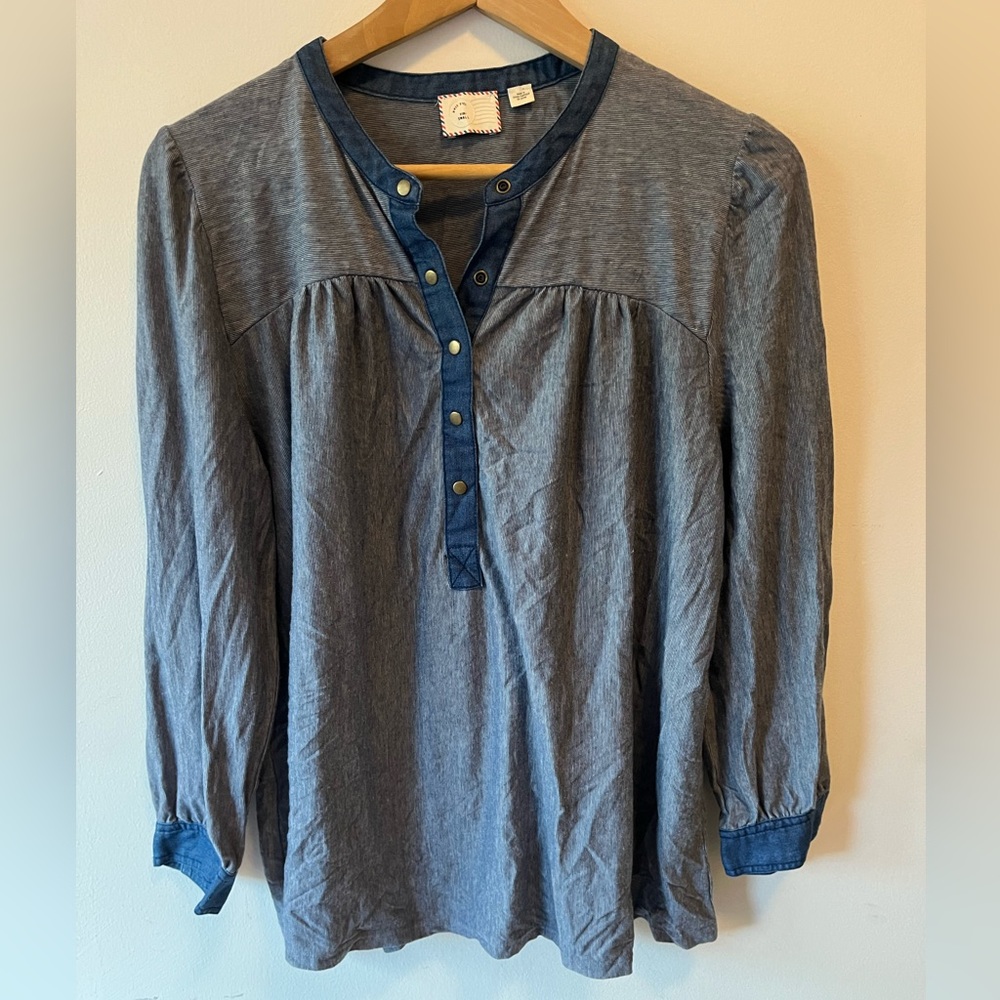 Anthropologie Long Sleeve T-shirt // Small